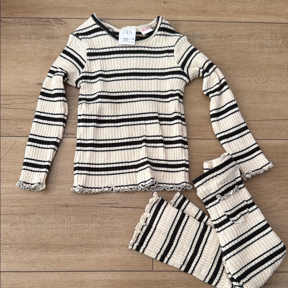 Zara Black and Cream Ribbed Knit Ensemble